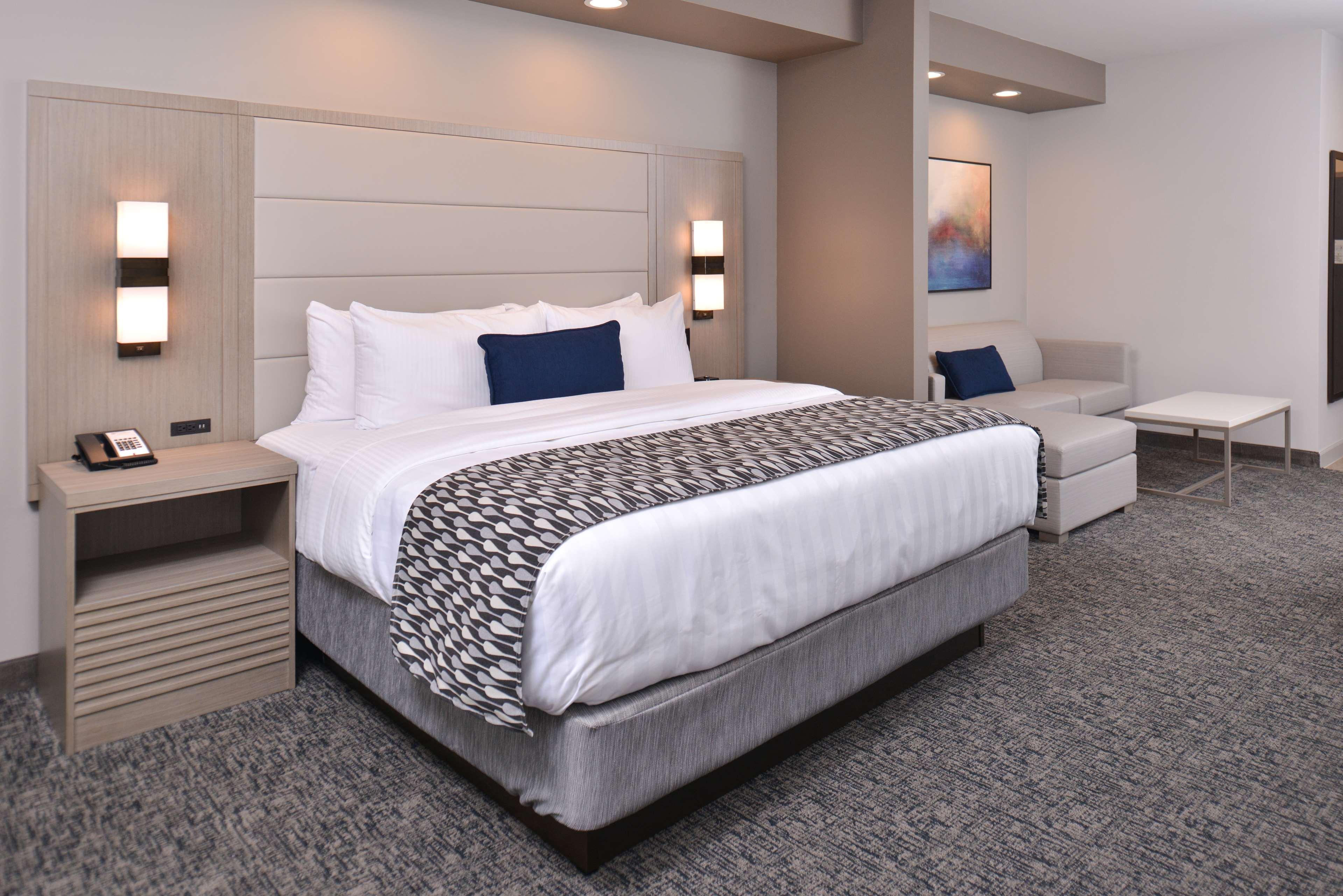 Hotel Best Western Premier Energy Corridor