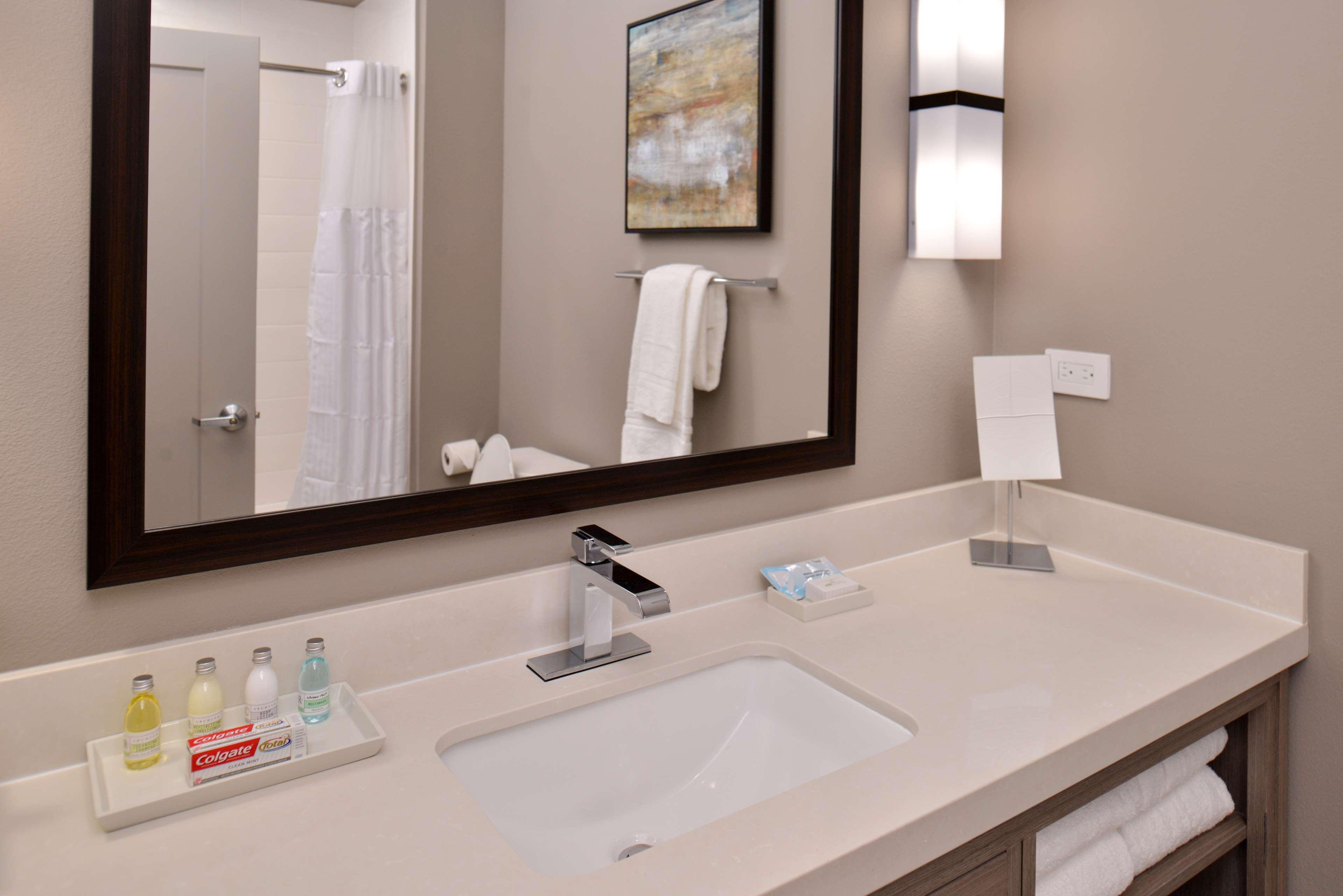 Best Western Premier Energy Corridor