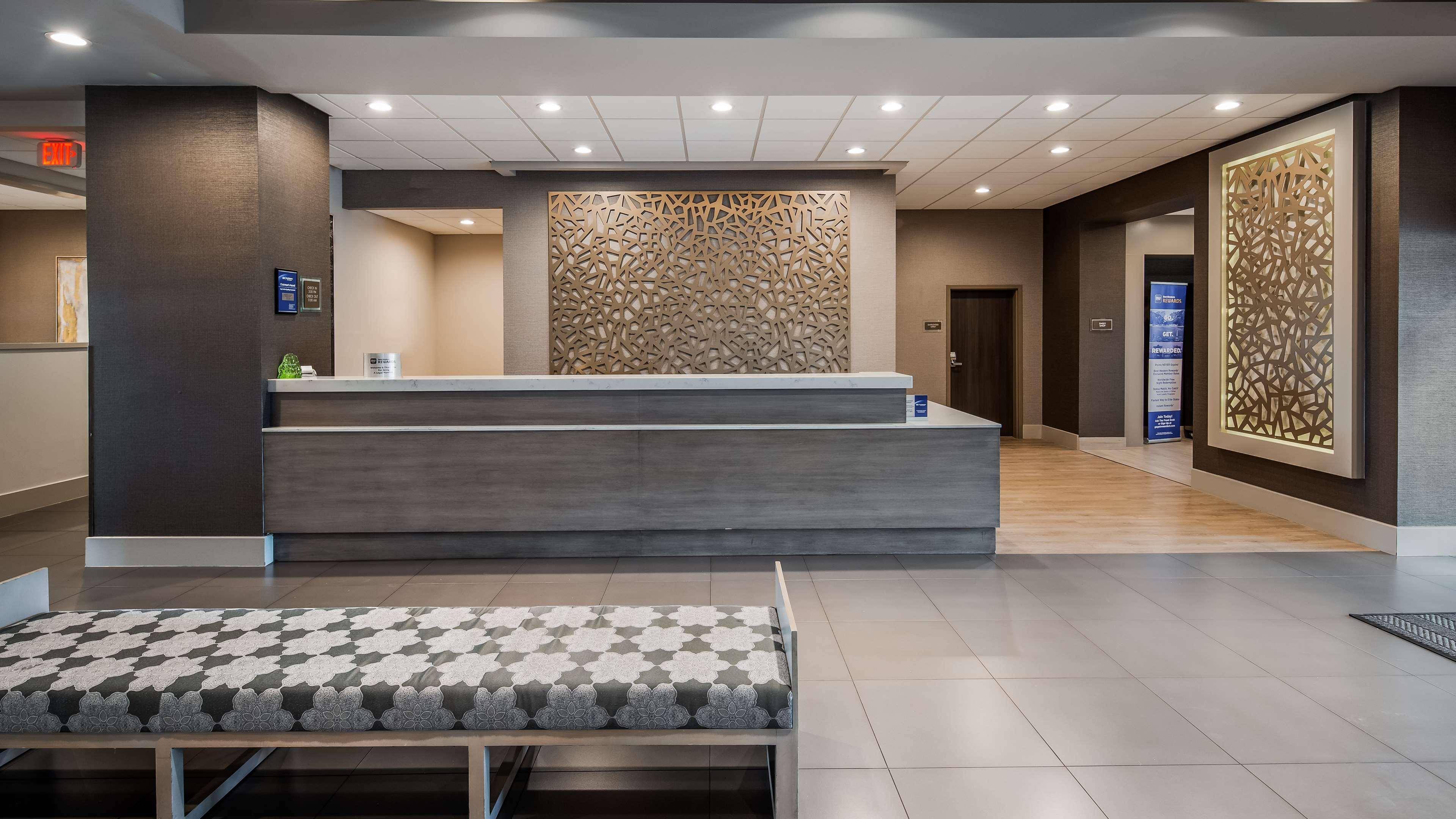 Hotel Best Western Premier Energy Corridor