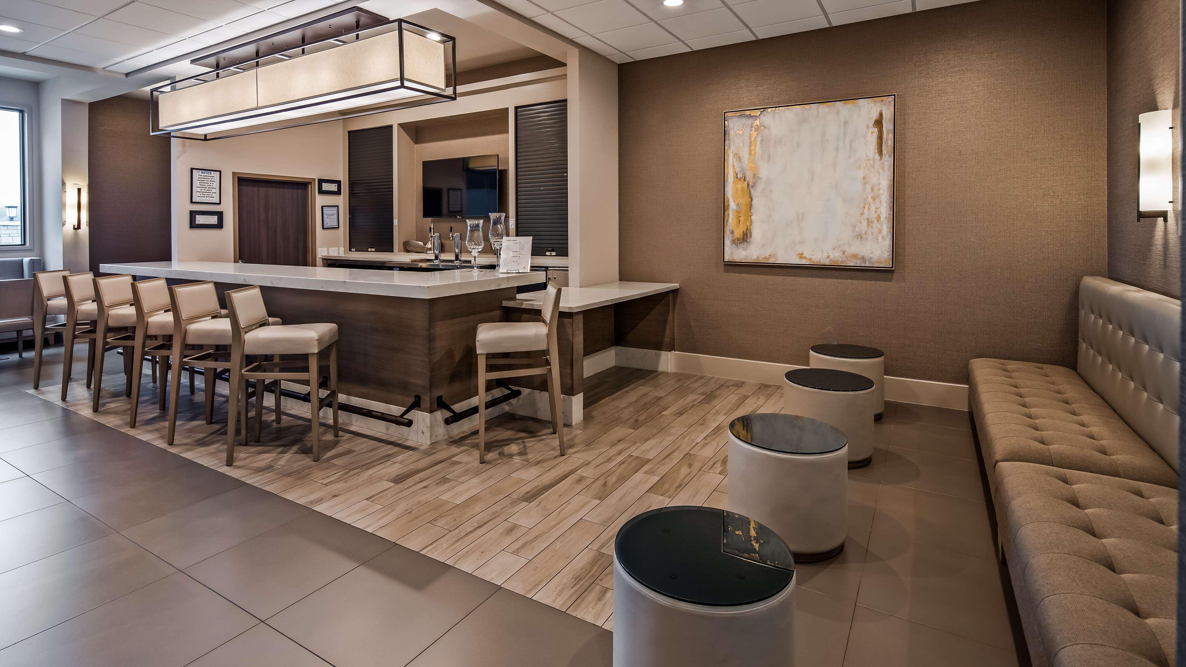 Best Western Premier Energy Corridor