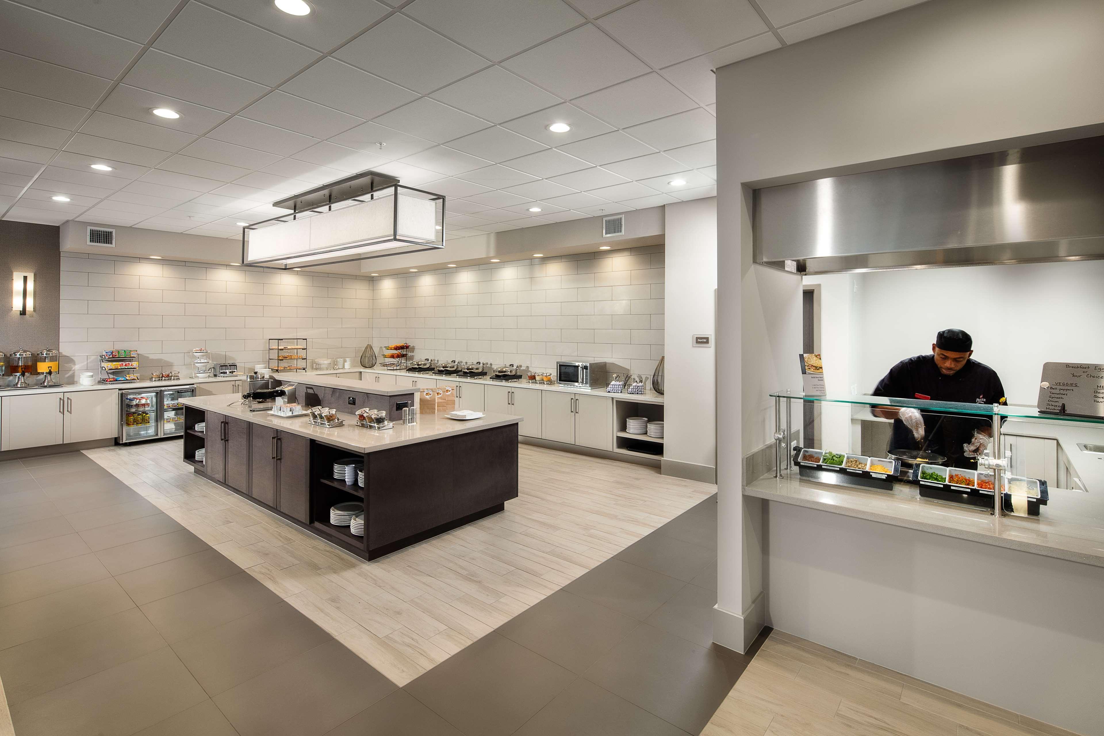 Best Western Premier Energy Corridor Hotel