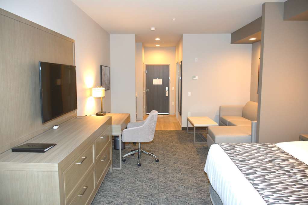 Best Western Premier Energy Corridor Hotel 4*